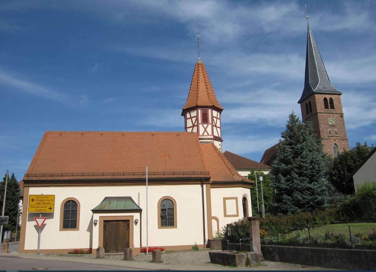 Ferienwohnung Zwischen Rhein Und Schwarzwald Bischweier Exterior photo